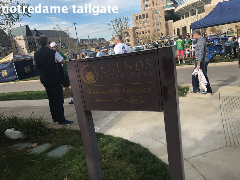 chicago-notre-dame-tailgatebusrentals-notre-dame-tailgatechicago-notre-dame-tailgatebusrentals-notre-dame-tailgateimg_1447_06 