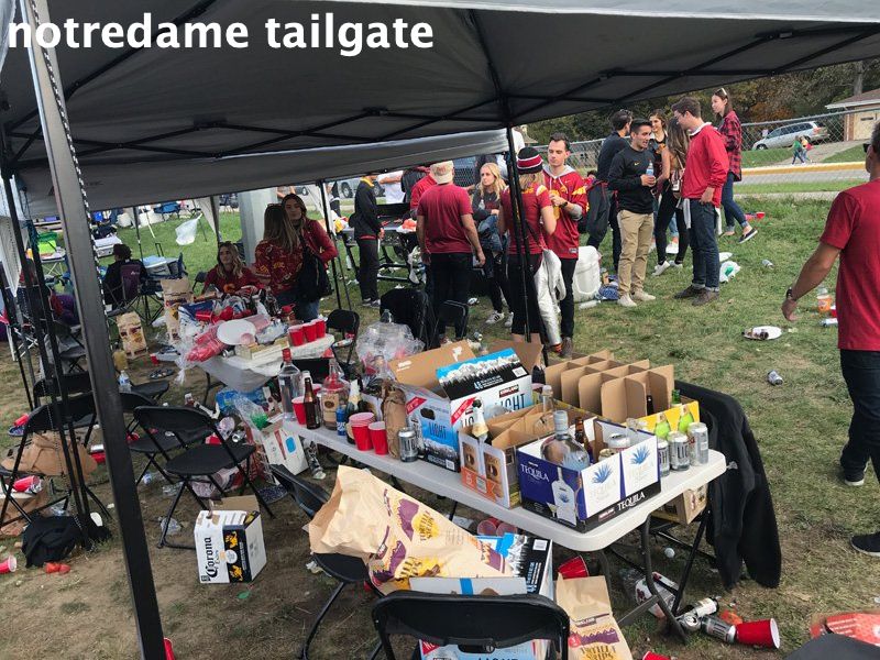 chicago-notre-dame-tailgatebusrentals-notre-dame-tailgatechicago-notre-dame-tailgatebusrentals-notre-dame-tailgateimg_1451_04-800w 