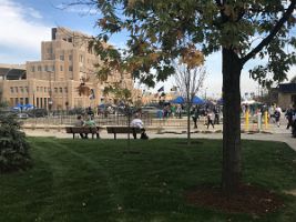 chicagobusrentals-notredame-tailgateimg_1450_39914108181_o-3000w