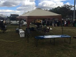 tailgate-set-up-notre-dame_22345892441_o